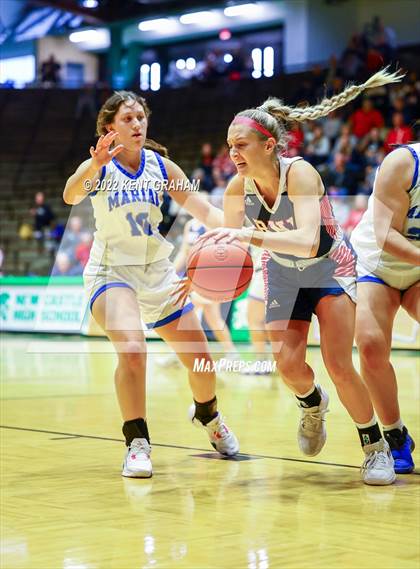 Thumbnail 2 in Mishawaka Marian vs Bedford (North Lawrence Hall of Fame Classic) photogallery.