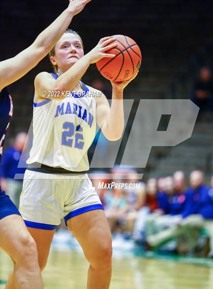 Thumbnail 2 in Mishawaka Marian vs Bedford (North Lawrence Hall of Fame Classic) photogallery.