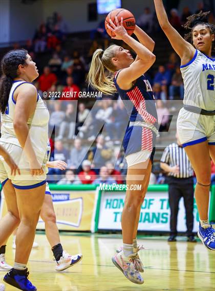 Thumbnail 3 in Mishawaka Marian vs Bedford (North Lawrence Hall of Fame Classic) photogallery.