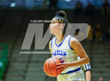 Thumbnail 3 in Mishawaka Marian vs Bedford (North Lawrence Hall of Fame Classic) photogallery.