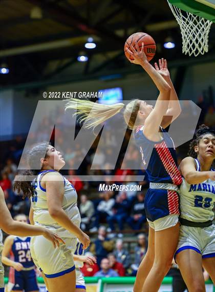 Thumbnail 2 in Mishawaka Marian vs Bedford (North Lawrence Hall of Fame Classic) photogallery.