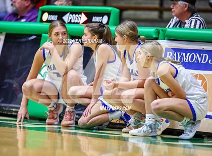Thumbnail 1 in Mishawaka Marian vs Bedford (North Lawrence Hall of Fame Classic) photogallery.
