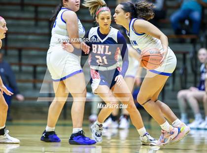 Thumbnail 3 in Mishawaka Marian vs Bedford (North Lawrence Hall of Fame Classic) photogallery.
