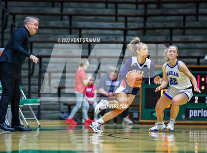 Thumbnail 1 in Mishawaka Marian vs Bedford (North Lawrence Hall of Fame Classic) photogallery.