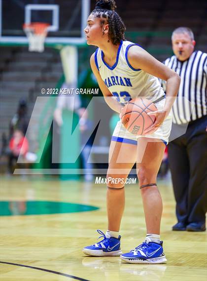 Thumbnail 3 in Mishawaka Marian vs Bedford (North Lawrence Hall of Fame Classic) photogallery.