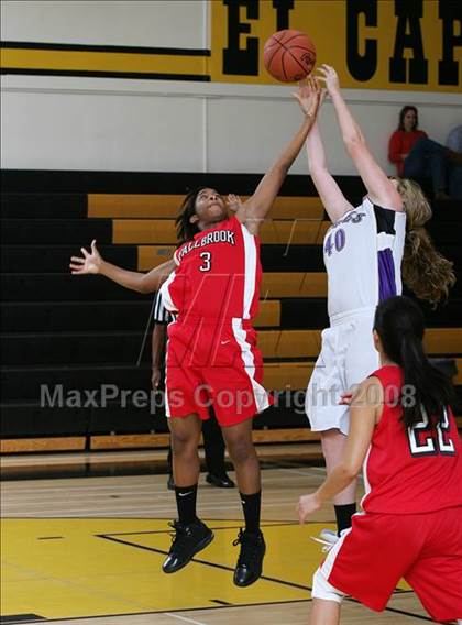 Thumbnail 3 in Southwest vs. Fallbrook (So Cal Holiday Classic) photogallery.