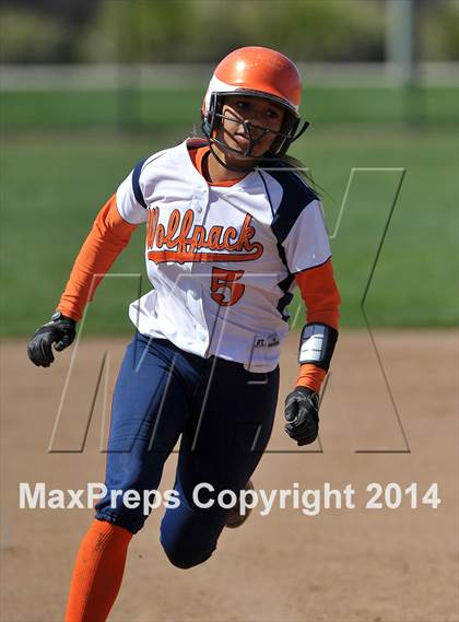 Thumbnail 2 in Cosumnes Oaks vs. El Camino (Victory Pre-Season T.O.C.) photogallery.