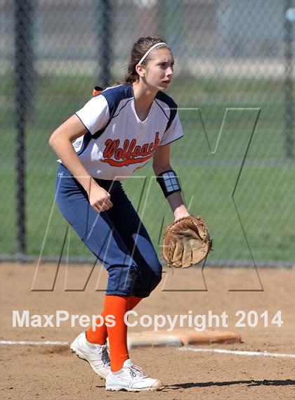 Thumbnail 1 in Cosumnes Oaks vs. El Camino (Victory Pre-Season T.O.C.) photogallery.