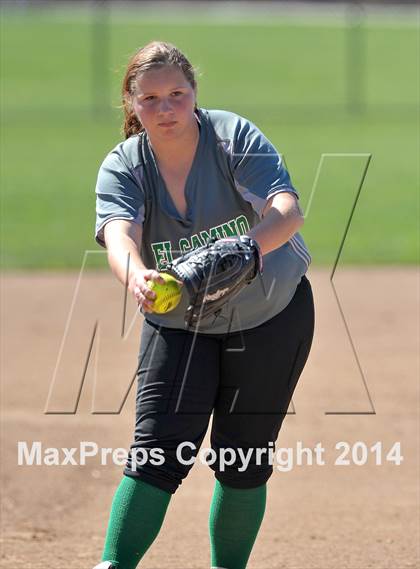 Thumbnail 2 in Cosumnes Oaks vs. El Camino (Victory Pre-Season T.O.C.) photogallery.