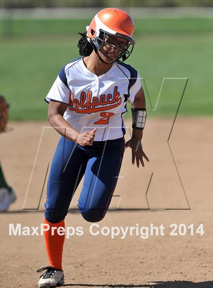 Thumbnail 1 in Cosumnes Oaks vs. El Camino (Victory Pre-Season T.O.C.) photogallery.