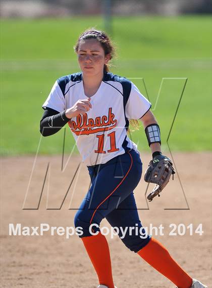 Thumbnail 1 in Cosumnes Oaks vs. El Camino (Victory Pre-Season T.O.C.) photogallery.