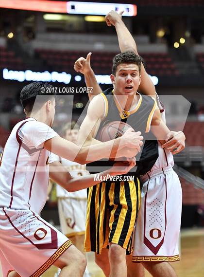 Thumbnail 1 in Oxnard vs. Capistrano Valley (CIF SS DIV 2A Final) photogallery.