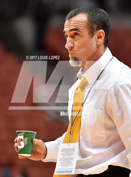 Thumbnail 1 in Oxnard vs. Capistrano Valley (CIF SS DIV 2A Final) photogallery.