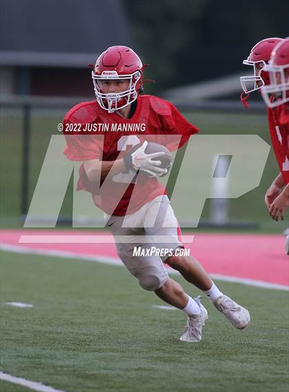 Thumbnail 3 in Hot Springs @ Glen Rose Scrimmage photogallery.