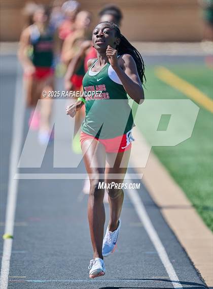 Thumbnail 2 in UIL 6A Track & Field Area 13&14 (800M) photogallery.