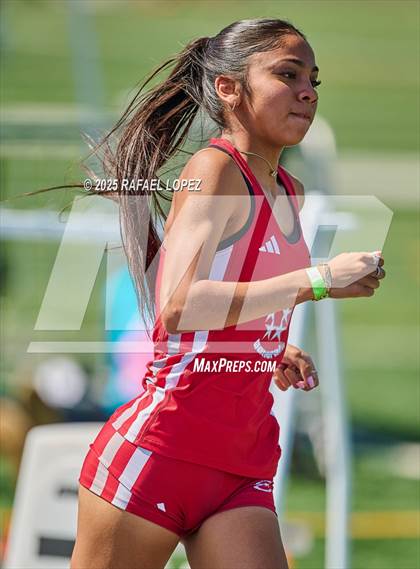 Thumbnail 2 in UIL 6A Track & Field Area 13&14 (800M) photogallery.