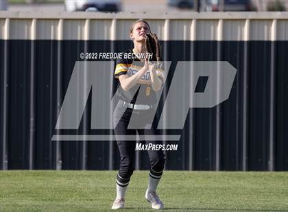 Thumbnail 3 in Memorial vs. Denison (UIL 5A Bi-District Playoff) photogallery.