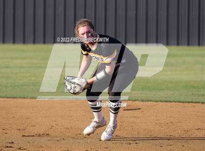 Thumbnail 2 in Memorial vs. Denison (UIL 5A Bi-District Playoff) photogallery.