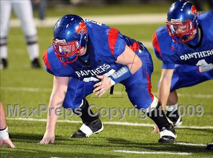 Thumbnail 2 in Van vs. Ford (Texas Bi-District Playoffs) photogallery.