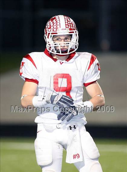 Thumbnail 2 in Van vs. Ford (Texas Bi-District Playoffs) photogallery.