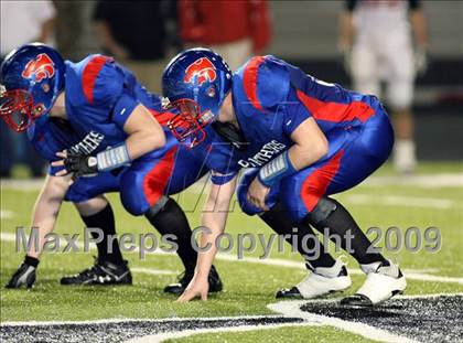 Thumbnail 2 in Van vs. Ford (Texas Bi-District Playoffs) photogallery.