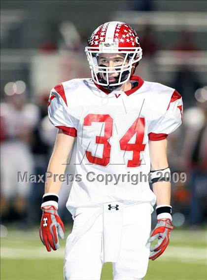 Thumbnail 1 in Van vs. Ford (Texas Bi-District Playoffs) photogallery.