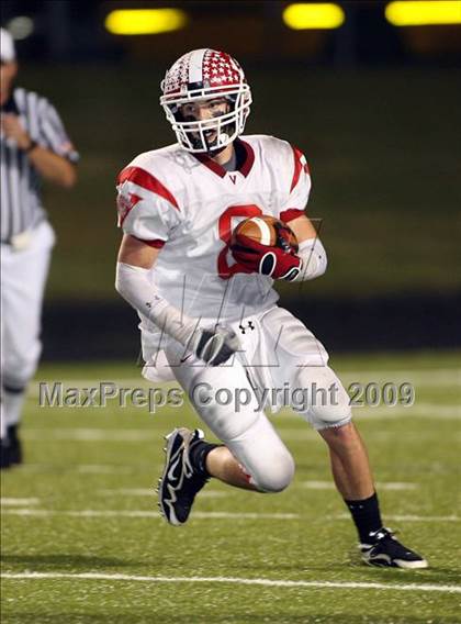 Thumbnail 3 in Van vs. Ford (Texas Bi-District Playoffs) photogallery.