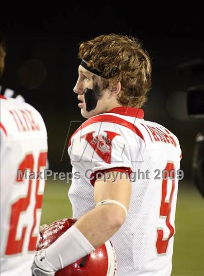 Thumbnail 3 in Van vs. Ford (Texas Bi-District Playoffs) photogallery.