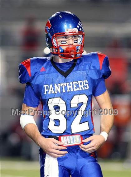 Thumbnail 3 in Van vs. Ford (Texas Bi-District Playoffs) photogallery.