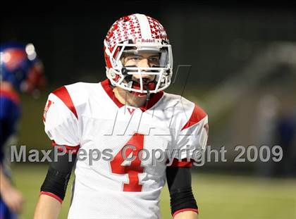 Thumbnail 3 in Van vs. Ford (Texas Bi-District Playoffs) photogallery.