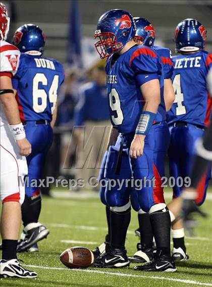 Thumbnail 2 in Van vs. Ford (Texas Bi-District Playoffs) photogallery.