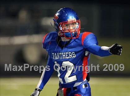 Thumbnail 1 in Van vs. Ford (Texas Bi-District Playoffs) photogallery.