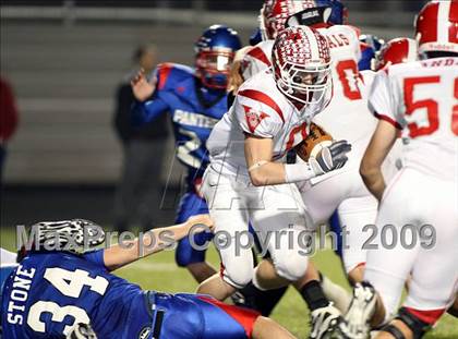 Thumbnail 3 in Van vs. Ford (Texas Bi-District Playoffs) photogallery.