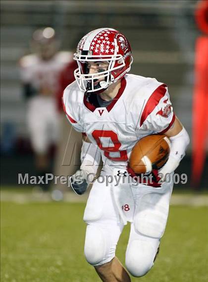 Thumbnail 3 in Van vs. Ford (Texas Bi-District Playoffs) photogallery.