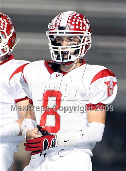 Thumbnail 3 in Van vs. Ford (Texas Bi-District Playoffs) photogallery.