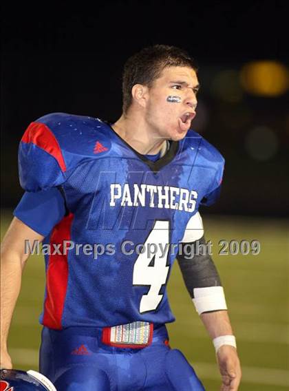 Thumbnail 1 in Van vs. Ford (Texas Bi-District Playoffs) photogallery.