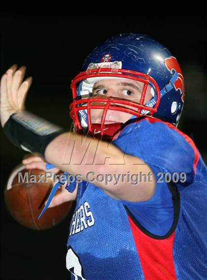 Thumbnail 1 in Van vs. Ford (Texas Bi-District Playoffs) photogallery.