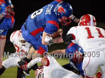 Thumbnail 1 in Van vs. Ford (Texas Bi-District Playoffs) photogallery.