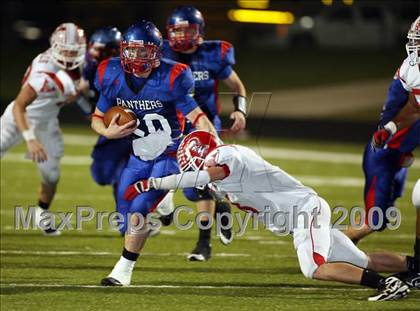 Thumbnail 3 in Van vs. Ford (Texas Bi-District Playoffs) photogallery.