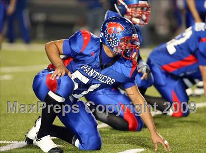 Thumbnail 1 in Van vs. Ford (Texas Bi-District Playoffs) photogallery.