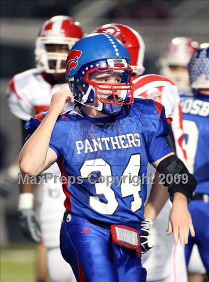 Thumbnail 1 in Van vs. Ford (Texas Bi-District Playoffs) photogallery.