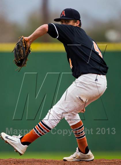 Thumbnail 1 in Episcopal @ Alvin (Pearland 1st Pitch Tournament) photogallery.