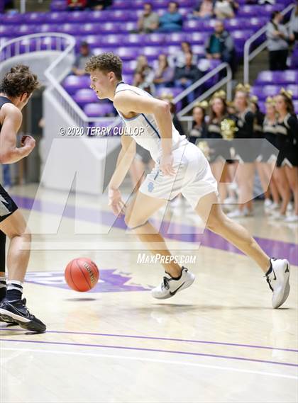 Thumbnail 2 in Desert Hills vs. Skyview (UHSAA 4A Semifinal) photogallery.