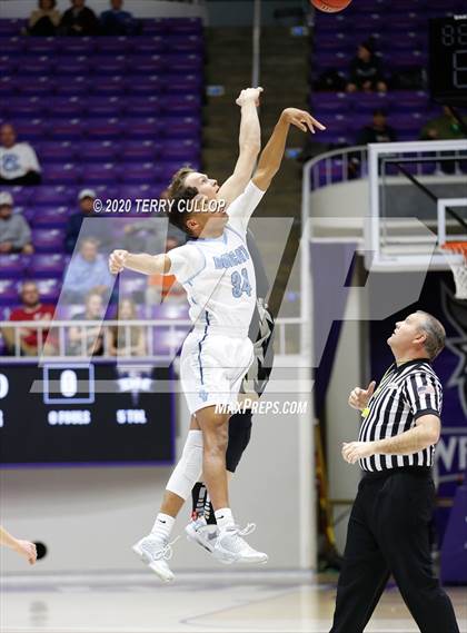 Thumbnail 1 in Desert Hills vs. Skyview (UHSAA 4A Semifinal) photogallery.