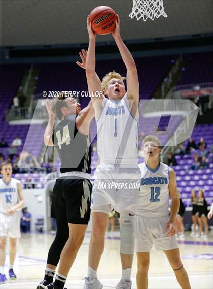 Thumbnail 1 in Desert Hills vs. Skyview (UHSAA 4A Semifinal) photogallery.