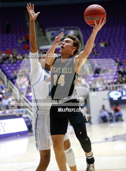 Thumbnail 2 in Desert Hills vs. Skyview (UHSAA 4A Semifinal) photogallery.