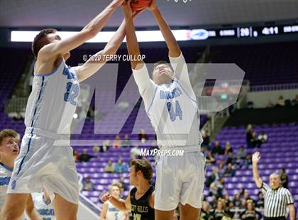 Thumbnail 2 in Desert Hills vs. Skyview (UHSAA 4A Semifinal) photogallery.