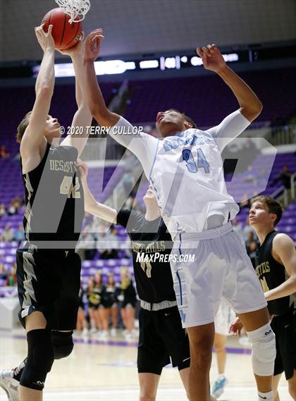 Thumbnail 1 in Desert Hills vs. Skyview (UHSAA 4A Semifinal) photogallery.