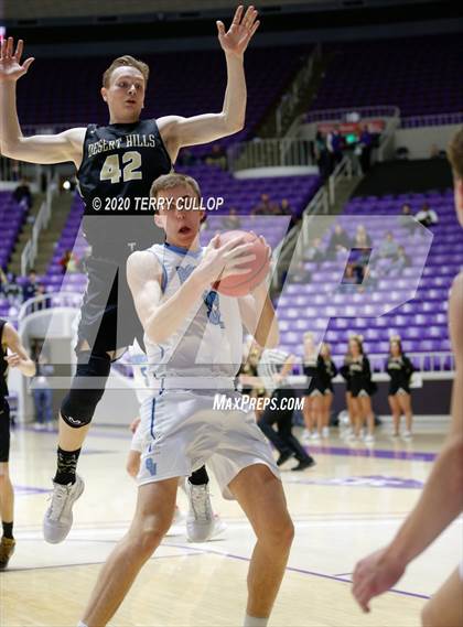 Thumbnail 3 in Desert Hills vs. Skyview (UHSAA 4A Semifinal) photogallery.