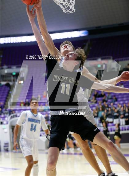 Thumbnail 3 in Desert Hills vs. Skyview (UHSAA 4A Semifinal) photogallery.